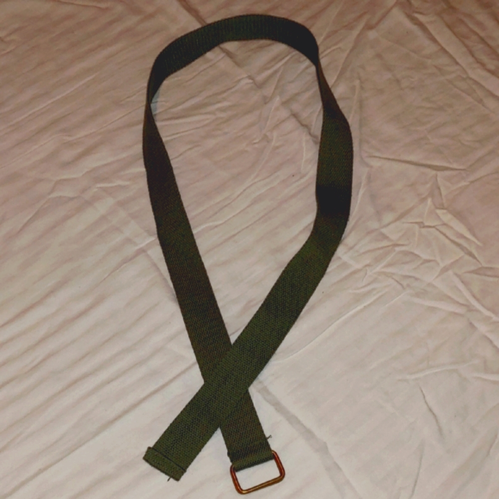 NWOT Men's Green Canvas Belt * 50"L x 1.5"W
